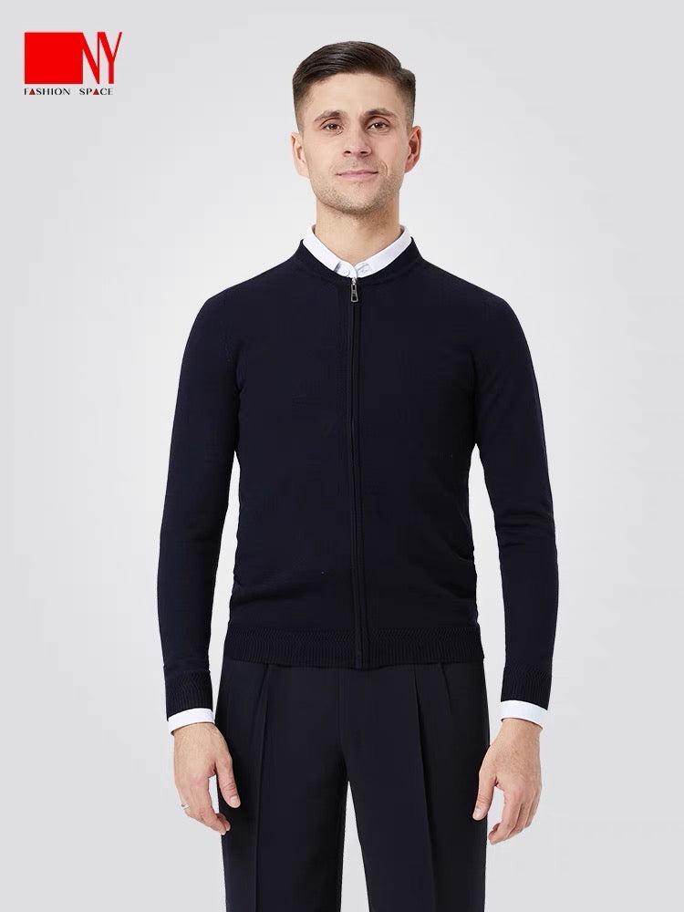 Long sleeve woolen sweater with zipper