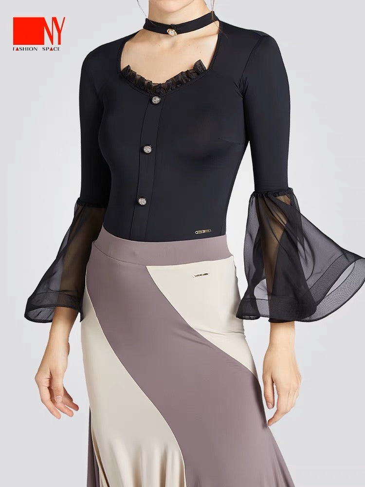 Leotard bell sleeves with choker